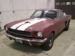 1968 red gt350